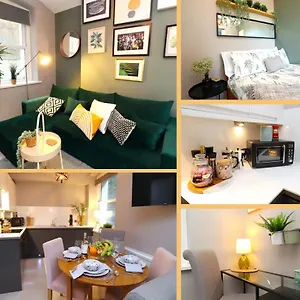 Brighton, Bn1, Short And Long Let, 3 Sleeps, 6 Mins Walk From Train Station Apartment Brighton