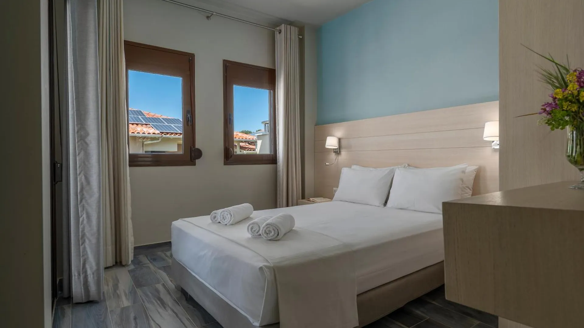 Alkioni By The Sea Apartment Siviri