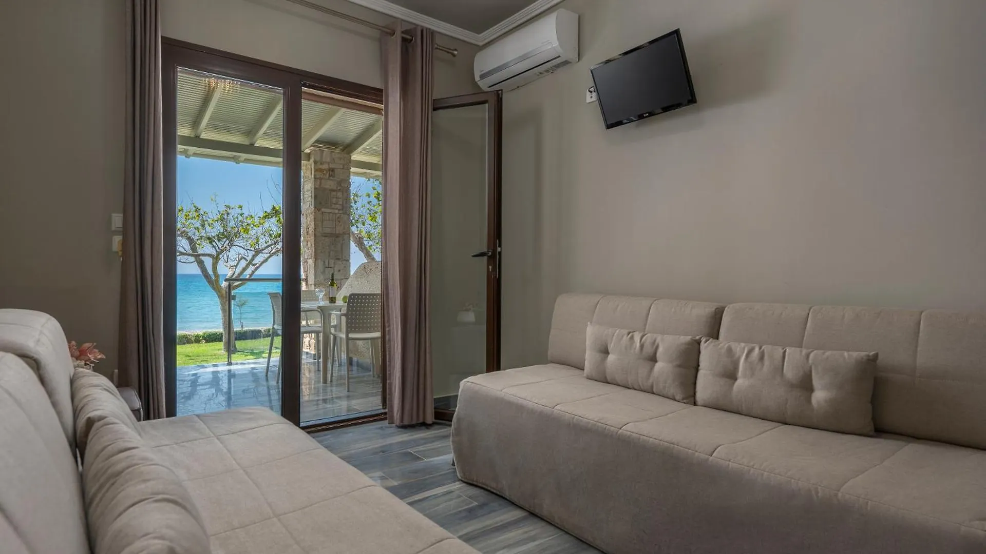 Alkioni By The Sea Apartment Siviri