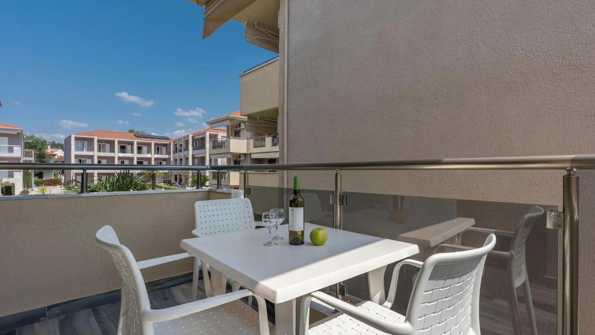 Alkioni By The Sea Apartment Siviri